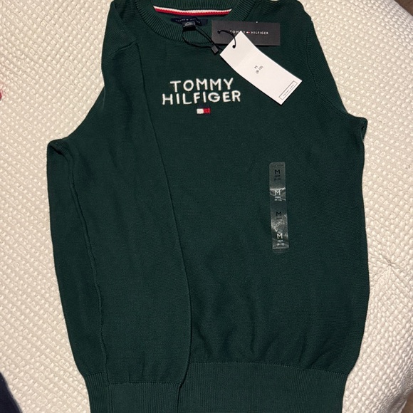 Tommy Hilfiger Men's Forest Green Crewneck Sweater - Picture 2 of 3